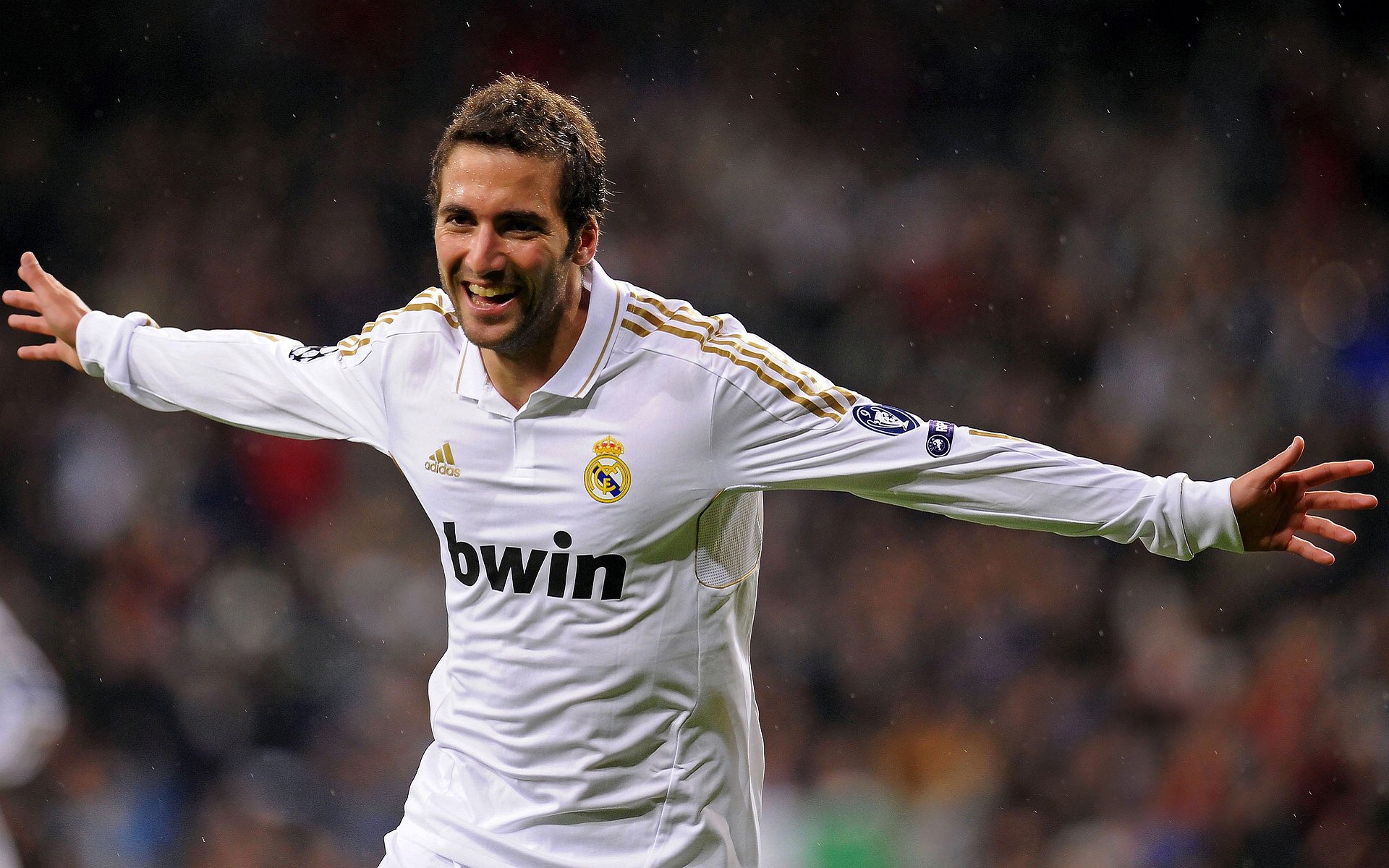 逆转凯旋：不屈斗志成就的欧冠神话，2021逆转